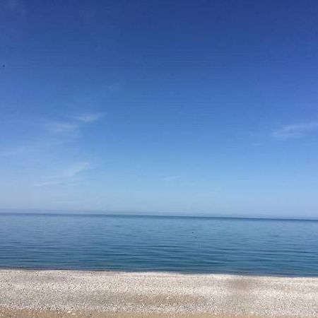 Gostevoy Dom Samir Hotel Gagra Bagian luar foto