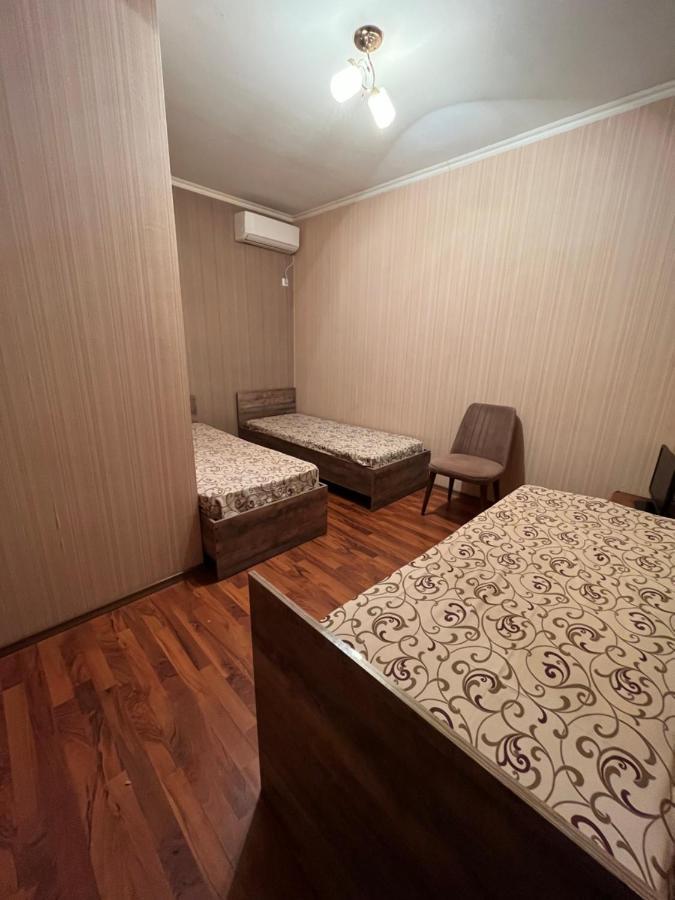 Gostevoy Dom Samir Hotel Gagra Bagian luar foto