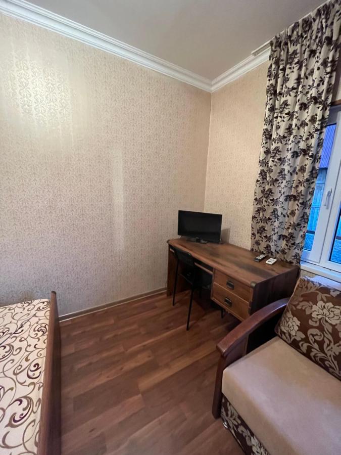 Gostevoy Dom Samir Hotel Gagra Bagian luar foto