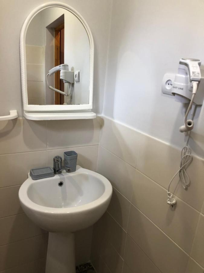 Gostevoy Dom Samir Hotel Gagra Bagian luar foto
